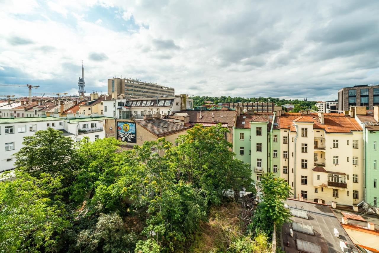 Central, Spacious, Modern 5 Bedrm Duplex W/Balcony Praha Exteriér fotografie